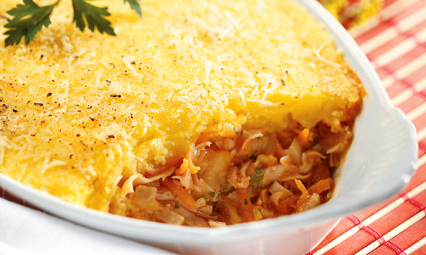 Assado de mandioquinha, queijo e peru