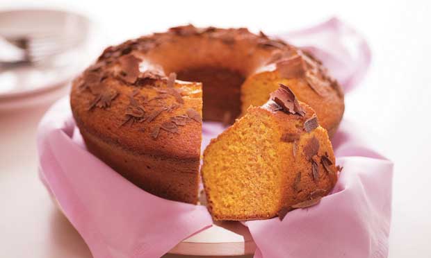 Bolo de cenoura com gengibre