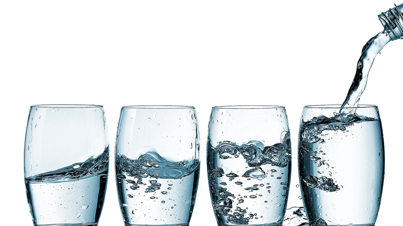 porque agua gelada faz mal