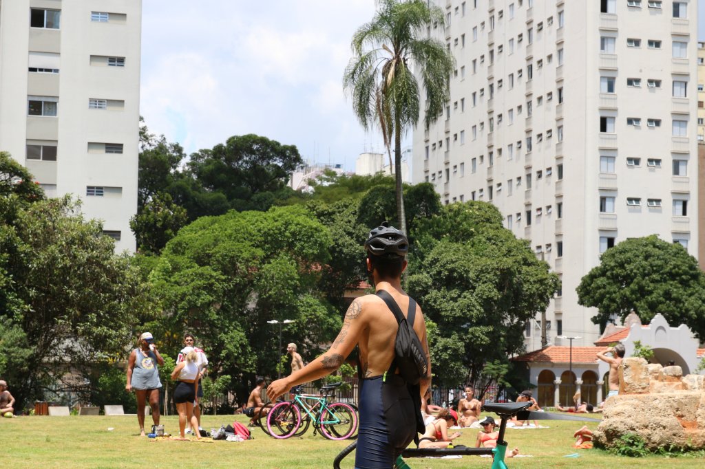 saude-verao-calor-atividade-ar-livre-parques