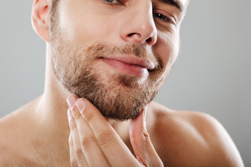 saude-homem-beleza-estetica-barba-minoxidil